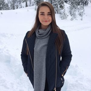 Meet your Posher, Zhanna